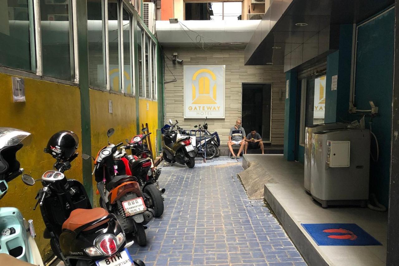 Hotel Oyo 1146 Paris In Bangkok Extérieur photo